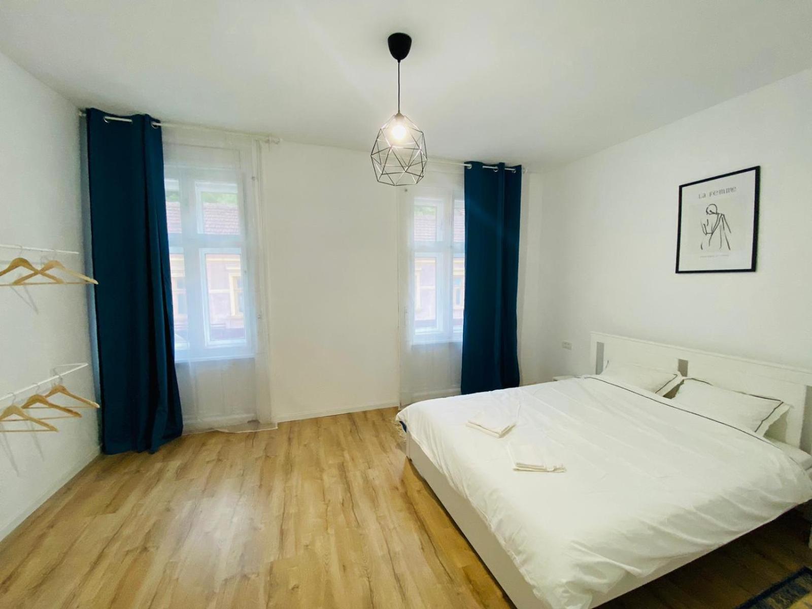 Sasca 362 Ap1 Villa Sasca Montană Екстериор снимка